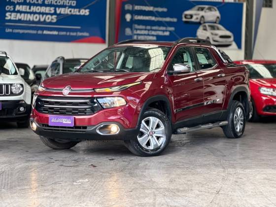 FIAT TORO 1.8 16V EVO FLEX FREEDOM AT6 FIAT TORO 1.8 16V EVO FLEX FREEDOM AT6